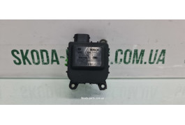 Двигун заслінки пічки Skoda Octavia tour 1J1907511D VAG (1J1907511D)