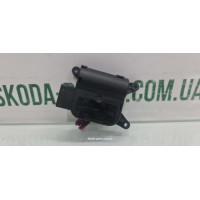 Двигун заслінки пічки Skoda Octavia Tour 1J1907511F вживаний VAG (1J1907511F)
