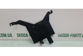 Кронштейн кріплення блоку управління коробкою передач Skoda Octavia Tour 1J1927741A вживаний VAG (1J1927741A)