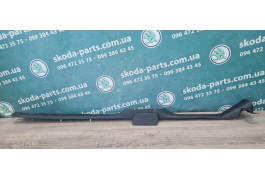 Накладка порога права Volkswagen Bora 1J4853372 вживана VAG (1J4853372)