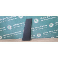 Накладка на праву стійку Volkswagen Bora 1J4867298 вживана VAG (1J4867298)