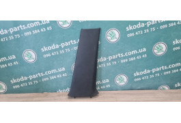 Накладка на праву стійку Volkswagen Bora 1J4867298 вживана VAG (1J4867298)