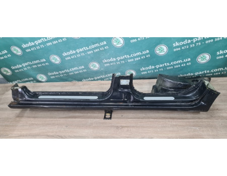 Лівий поріг з підсилювачем Volkswagen Bora 1j5490001 вживаний VAG (1J5490001)