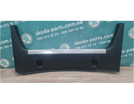 Накладка порогу багажника Volkswagen Bora 1J5863459K вживана VAG (1J5863459K)