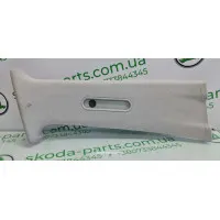 Накладка центральної стійки верхня права Volkswagen Bora 1J5867243F VAG (1J5867244F)