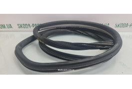 Ущільнювач дверей задній лівий сидан Volkswagen Bora 1J5867367G VAG (1J5867367G)