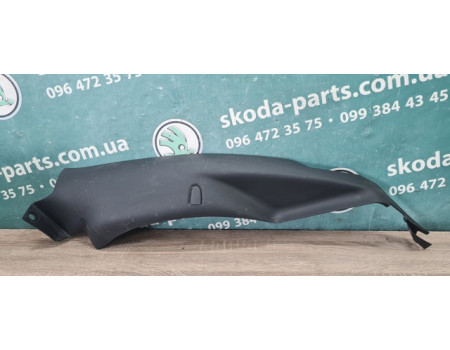 Накладка задньої правої арки салону Volkswagen Bora 1J5867768D вживана VAG (1J5867768D)