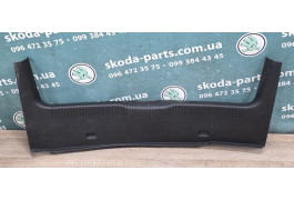 Обшивка порогу багажника Volkswagen Golf 4 хетчбек VAG (1J6863459C)