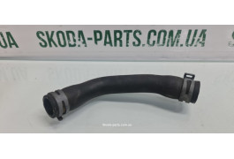 Патрубок системи охолодження двигуна 1.2tsi Skoda Octavia A5 1K0121063S VAG (1K0121063S)