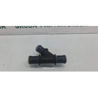 Фланець системи охолодження двигуна (трійник) 1.4tsi Skoda Octavia A5 1K0121087Q VAG (1K0121087Q)