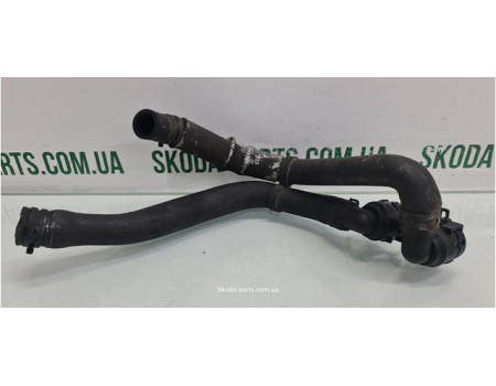 Патрубки пічки системи охолодження Skoda Octavia A5 1K0121156BP VAG (1K0121156BP)