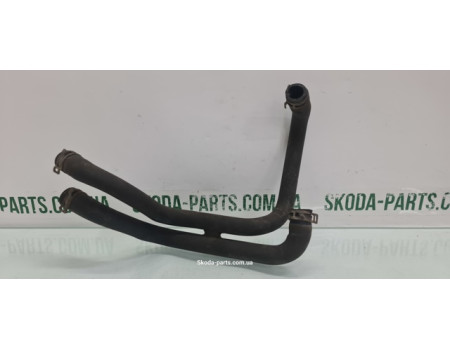 Патрубок системи охолодження двигуна Skoda Octavia A5 VAG (1K0121156DG)