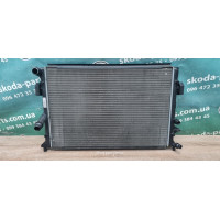 Радіатор системи охолодження двигуна 1.2tsi Skoda Octavia A5 1K0121251CL VAG (1K0121251CL)