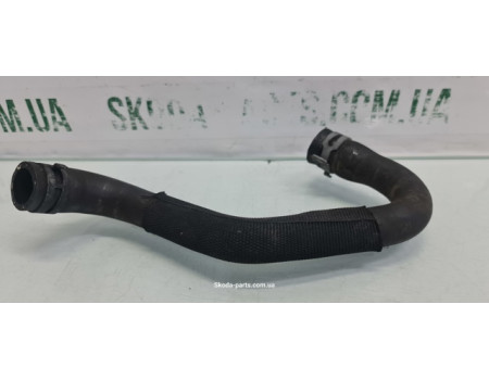 Патрубок системи охолодження двигуна 1.2tsi Skoda Octavia A5 1K0122109CJ VAG (1K0122109CJ)