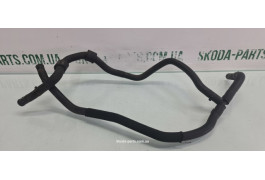 Патрубок системи охолодження двигуна 1.2tsi Skoda Octavia A5 1K0122447HH VAG (1K0122447HH)