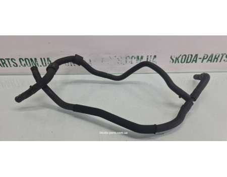 Патрубок системи охолодження двигуна 1.2tsi Skoda Octavia A5 1K0122447HH VAG (1K0122447HH)