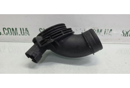 Фланець повітряного фільтра Skoda Ocatvia A5 1.6MPI VAG (1K0129610B)