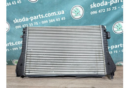 Радіатор інтеркуллера Skoda Octavia A5 1.6 tdi 1K0145803AS VAG (1K0145803AS)