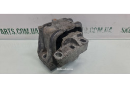 Подушка двигуна права 1.2tsi Skoda Octavia A5 1K0199262CP VAG (1K0199262CP)