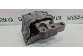 Подушка двигуна права 1.9tdi Volkswagen Passat B6 1K0199262M вживана VAG (1K0199262M)