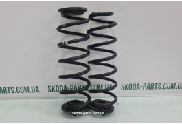 Пружини задні хетчбек 1.4tsi Skoda Octavia A5 1K0511115BC вживані VAG (1K0511115BC)