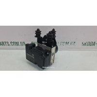 Блок управління АБС ABS 1.2tsi Skoda Octavia A5 VAG (1K0614117T)