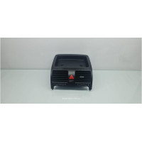 Дефлектор торпеди центральний Golf 5 1K0819743A VAG (1K0819743A)