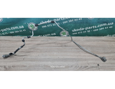 Трубка кондиціонера 1.2tsi Skoda Octavia A5 1K0820741BN VAG (1K0820741BN)