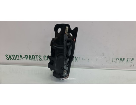 Паливний насос магістральний додатковий 2.0tdi Skoda Superb 2 VAG (1K0906089)