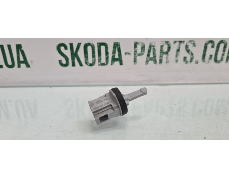 Датчик температури салону для кондиціонера Skoda Octavia A5 вживаний 1K0907543G VAG (1K0907543G)