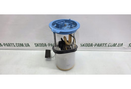 Паливний насос Skoda Octavia A5 1K0919051DB VAG (1K0919051DB)