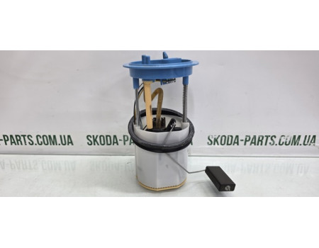 Паливний насос Skoda Octavia A5 1K0919051DB VAG (1K0919051DB)