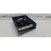 Блок запобіжників 1.9tdi Skoda Octavia A5 1K0937125D вживаний VAG (1K0937125D)