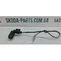 Датчик включення стоп сигналу Skoda Octavia A5 1K0945459A вживаний VAG (1K0945459A)