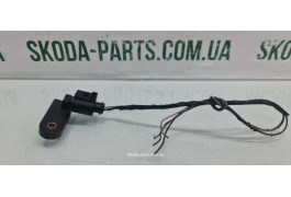 Датчик включення стоп сигналу Skoda Octavia A5 1K0945459A вживаний VAG (1K0945459A)