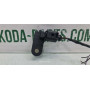Датчик включення стоп сигналу Skoda Octavia A5 1K0945459A вживаний VAG (1K0945459A)