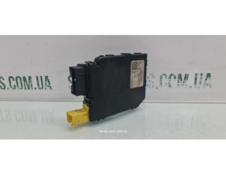 Блок управління підкермовий Skoda Octavia A5 VAG (1K0953549BC)