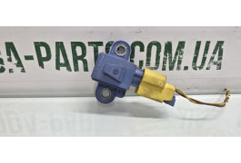 Датчик бокового удару Skoda Octavia A5 VAG (1K0955557B)