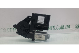 Блок управління склопідіймачем передній правий Skoda Octavia A5 1K0959792D VAG (1K0959792D)
