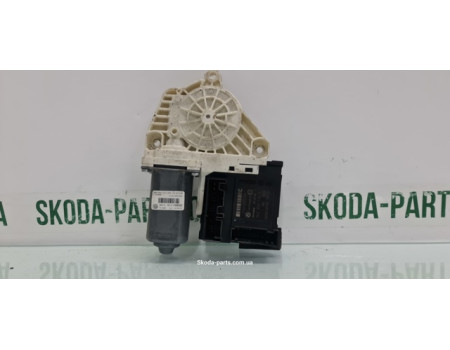 Блок управління склопідіймачем Skoda Octavia A5 1K0959793L VAG (1K0959793L)