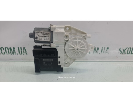 Двигун склопідіймача передній лівий Volkswagen Golf 5 1K0959793M VAG (1K0959793M)