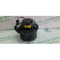 Вентилятор пічки Skoda Octavia A5 1K1820015D VAG (1K1820015D) Вентилятор пічки Skoda Octavia A5 1K1820015D VAG (1K1820015D)