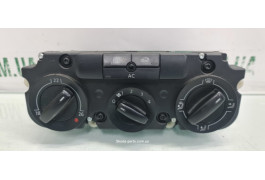 Блок управління пічкою та кондиціонером Skoda Octavia A5 1K1820045B VAG (1K1820045B)