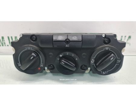 Блок управління пічкою та кондиціонером Skoda Octavia A5 1K1820045B VAG (1K1820045B)