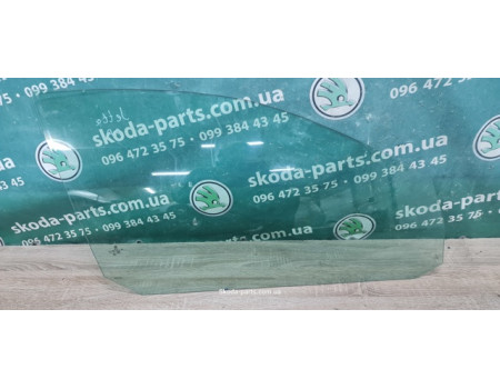 Скло дверей переднє праве Volkswagen Golf 5 1K4845202B VAG (1K4845202B)