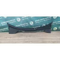 Жабо  Volkswagen Jetta 5 VAG (1K5819415A)