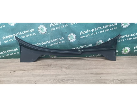 Жабо  Volkswagen Jetta 5 VAG (1K5819415A)