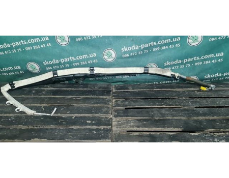 Бокова штора VAG (1K5880742F)