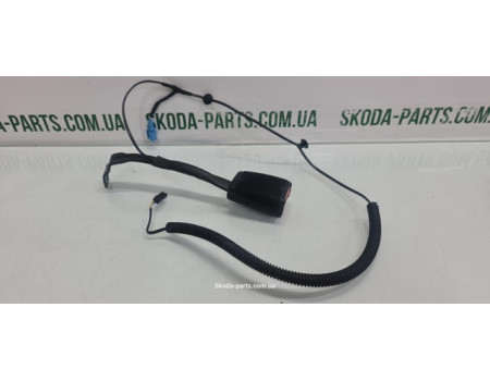 Замок паска безпеки передній лівий Volkswagen Passat B7 1K8857755D вживаний VAG (1K8857755D)