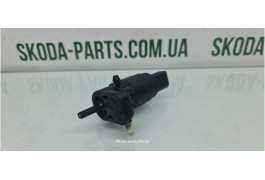 Насос омивача вітрового скла Skoda Fabia New 1T0955651A0 VAG (1T0955651A)